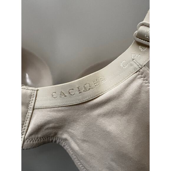 Lane Bryant Cacique 42D Lightly Lined T-Shirt Beige Bra Underwire Molded Cups - Picture 11 of 13